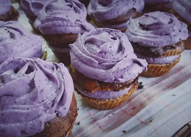 Heidelbeer-Mascarpone-Frosting für Cupcakes