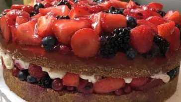 Beerenkuchen mit Mascarpone