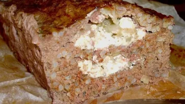 Griechischer Hackbraten und Gurkensalat mit Joghurt