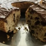 Haselnusskuchen mit Schokostückchen