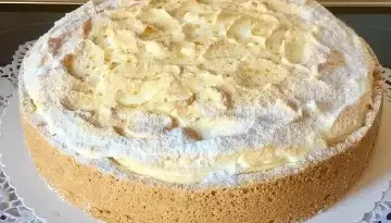 Käse-Schneekuchen mit Schmand