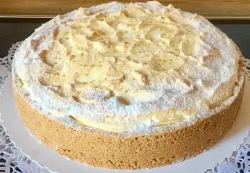 Käse-Schneekuchen mit Schmand