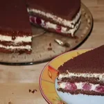 Tiramisu Torte mit Kirschen