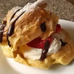 Gefüllte Windbeutel