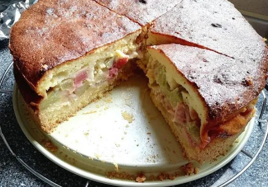 Rhabarber – Rahmkuchen