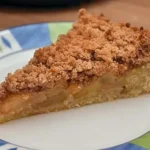 Veganer Apfelkuchen mit Zimtstreuseln