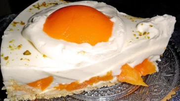 Pfirsich Spiegelei Torte