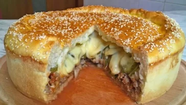 Cheeseburger-Kuchen