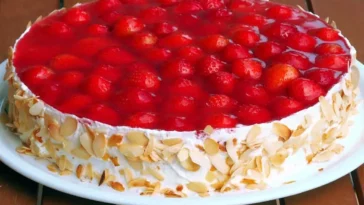 Erdbeerkuchen Rezept