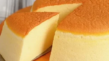 Fluffige torte mit nur drei zutaten