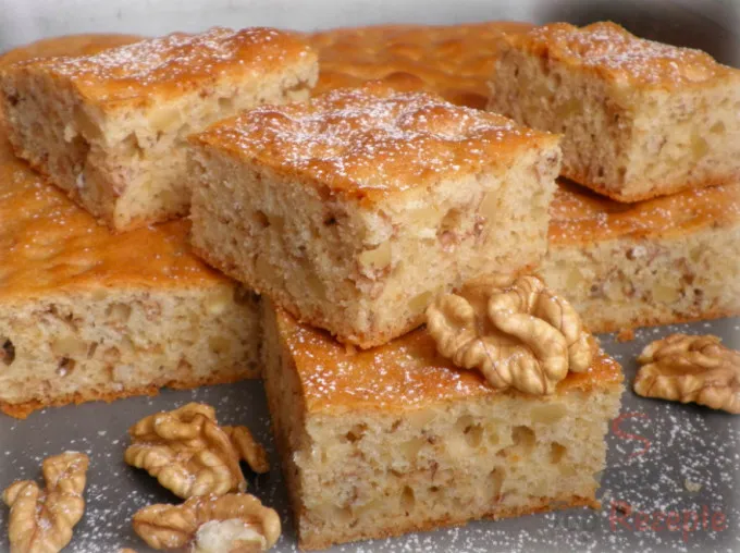 Griechischer Honig-Nuss-Kuchen