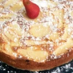 LEICHTER ERDBEER-APFEL-KUCHEN