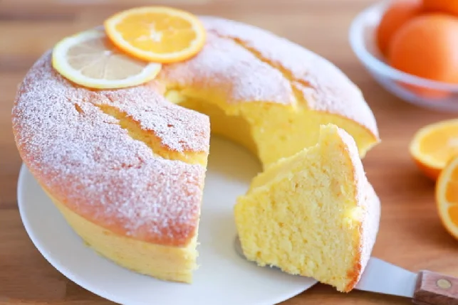 Orangen-Biskuitkuchen