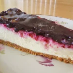 marshmallow-kaesekuchen-mit-heidelbeeren