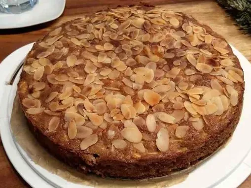 APFEL-ZIMT-NUSS-KUCHEN