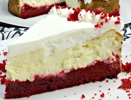 Red Velvet Cheesecake