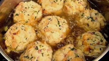 Semmelknödel Rezept