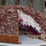 Stracciatella Kirsch Torte