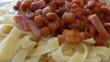 Tomaten Linsen Ragout