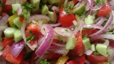 Türkischer Tomatensalat