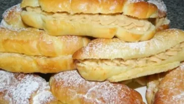 Unvergessliche Hefebrötchen mit Vanillecreme