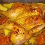 Knoblauch Huhn mit Kartoffeln und Zwiebeln