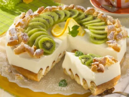 Buttermilch Kiwi Torte