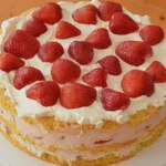 ERDBEER MARZIPANTORTE