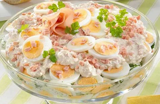 Eier SchichtSalat