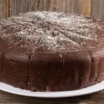 Einfache Schokoladentorte