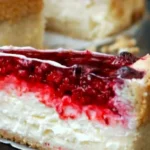 PUDDING-SCHMAND-KUCHEN MIT HIMBEEREN