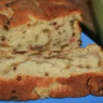 Saftiger Rhabarber Schoko Kuchen