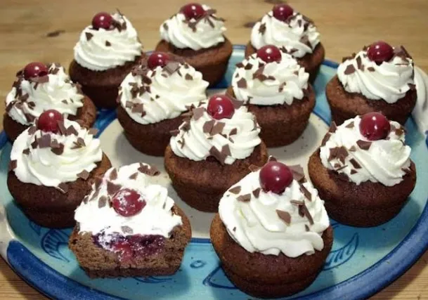 Schwarzwälder Kirsch Muffins