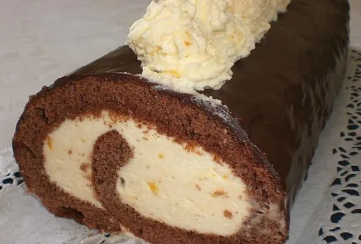 Wachauer Marillen Schoko Roulade