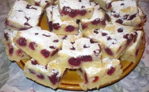 Joghurt Kirsch Kuchen