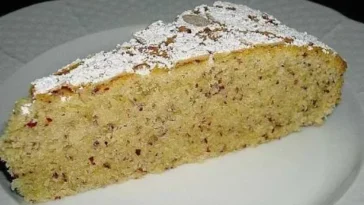 Mandelkuchen mit Amaretto