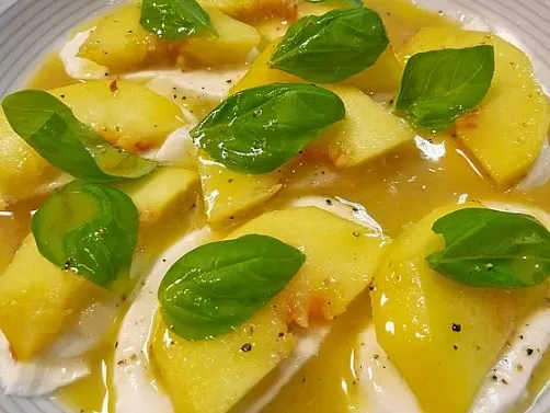 Mozzarella Orangen Salat