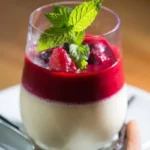 Panna cotta mit Erdbeersauce