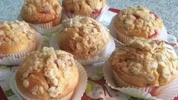 Ahornsirup - Muffins mit Haferflockenstreuseln