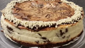 Brownie Swirl Cheesecake