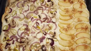 Flammkuchen Elsässer Art, süß oder herzhaft