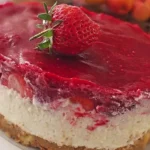 Erdbeertorte mit Holundercreme