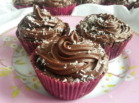 Double Chocolate Cream Cupcakes