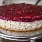 Fantakuchen mit Roter Grütze