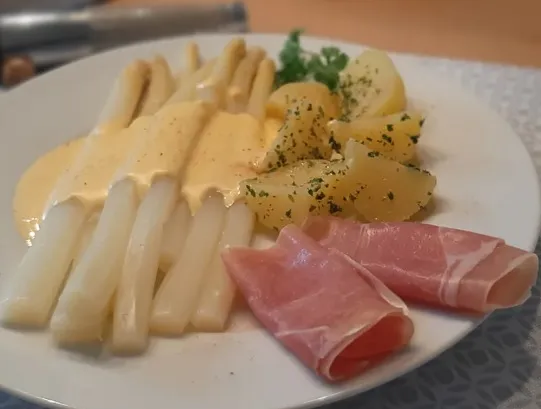 Spargel aus dem Ofen - ideal für Gäste