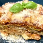 Vegetarische Spinat-Gemüse-Lasagne mit Tomatensoße