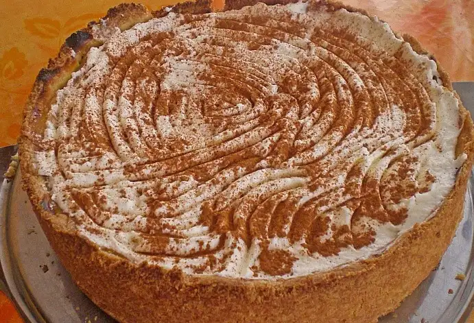 Apfel - Wein - Torte