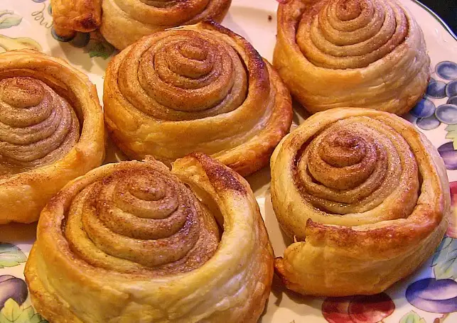 Zimtschnecken aus Blätterteig