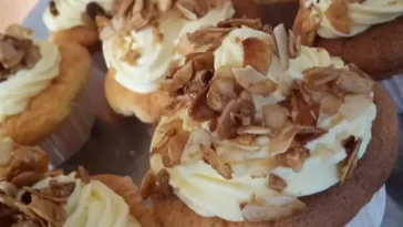 Bienenstich Cupcakes