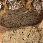 Dinkel-Bärlauchbrot mit Sonnenblumenkernen